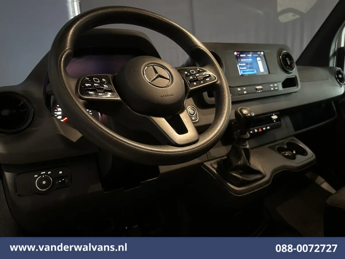 317 CDI 170pk L3H2 Euro6 Airco | Apple Carplay | Cruisecontrol | Stoelverwarming Android Auto, Parkeersensoren, Bijrijdersbank