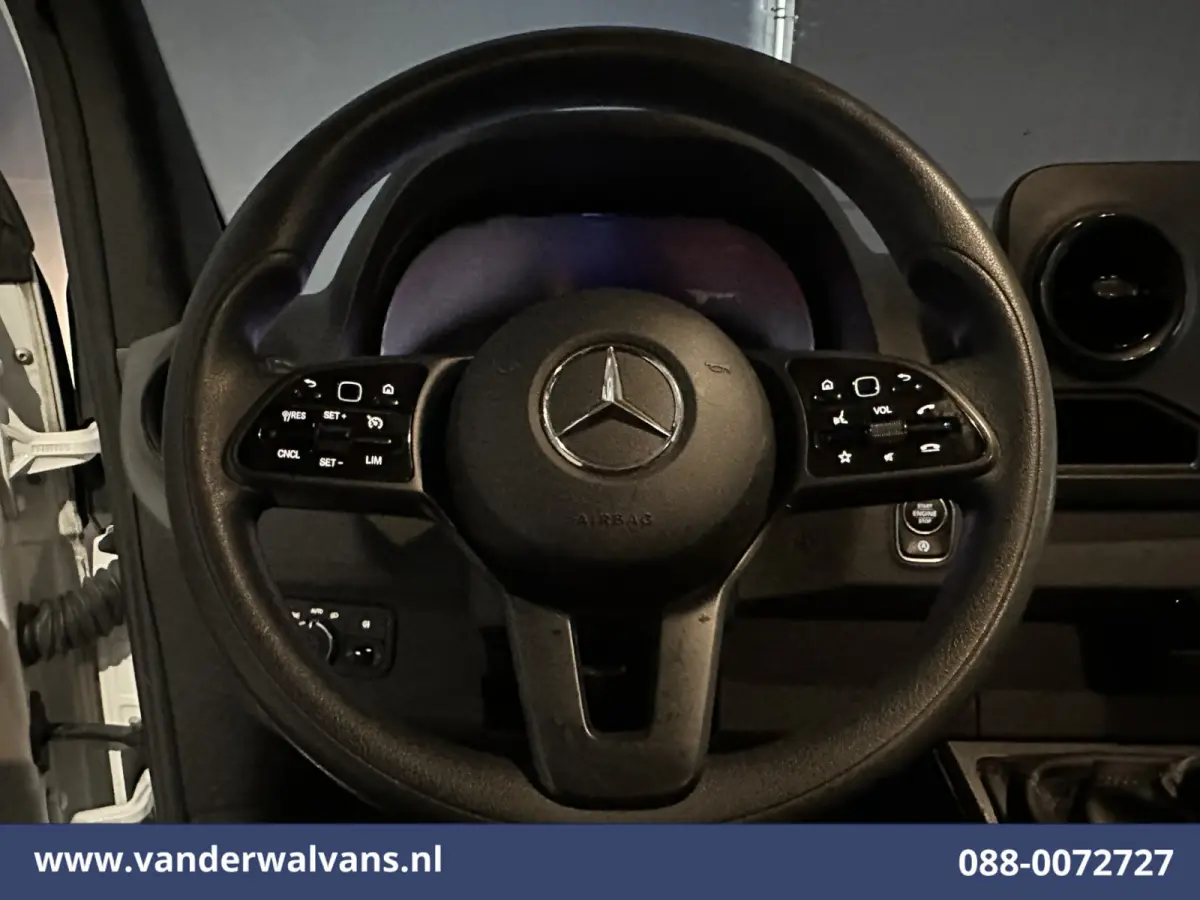 317 CDI 170pk L3H2 Euro6 Airco | Apple Carplay | Cruisecontrol | Stoelverwarming Android Auto, Parkeersensoren, Bijrijdersbank