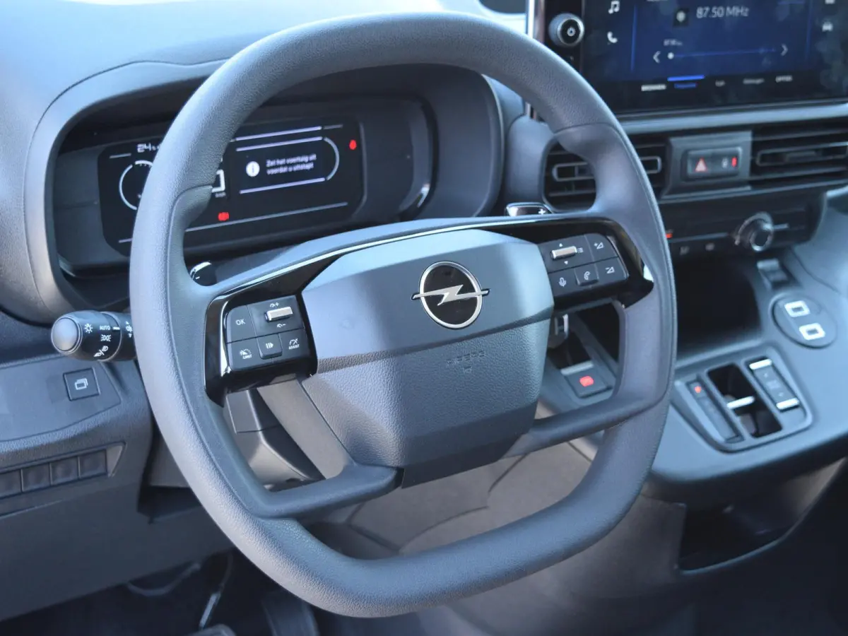 L1 50kWh | 0% rente | camera | Apple Carplay/Android Auto  | laadruimtebetimmering  | Comfort stoelen | rijklaarprijs