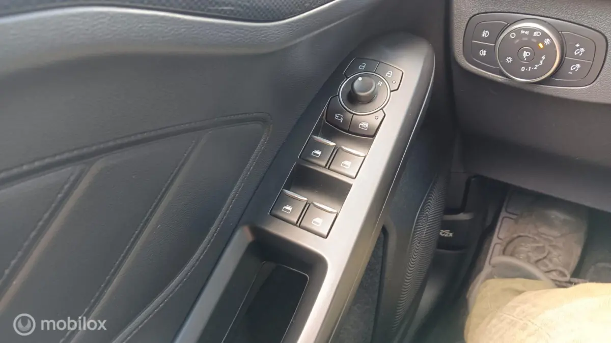 1.0 EcoBoost Hybrid ST Line