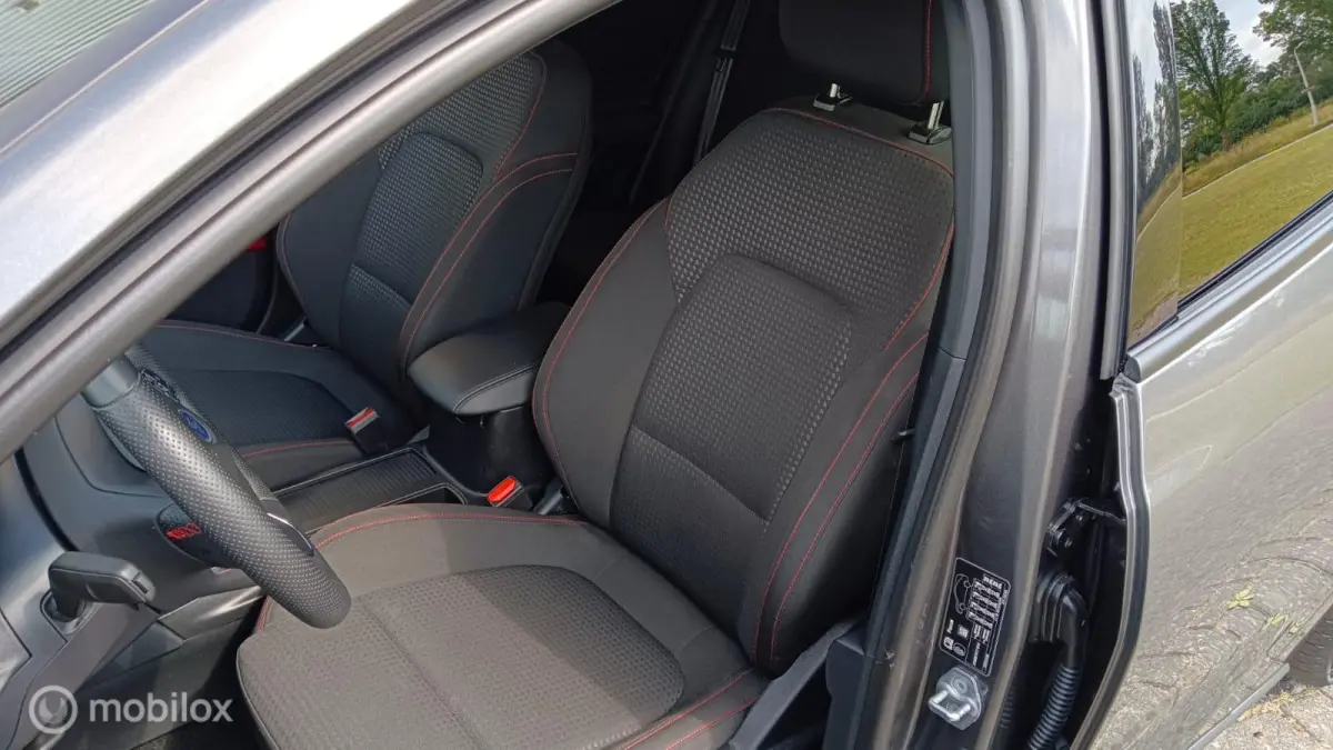 1.0 EcoBoost Hybrid ST Line