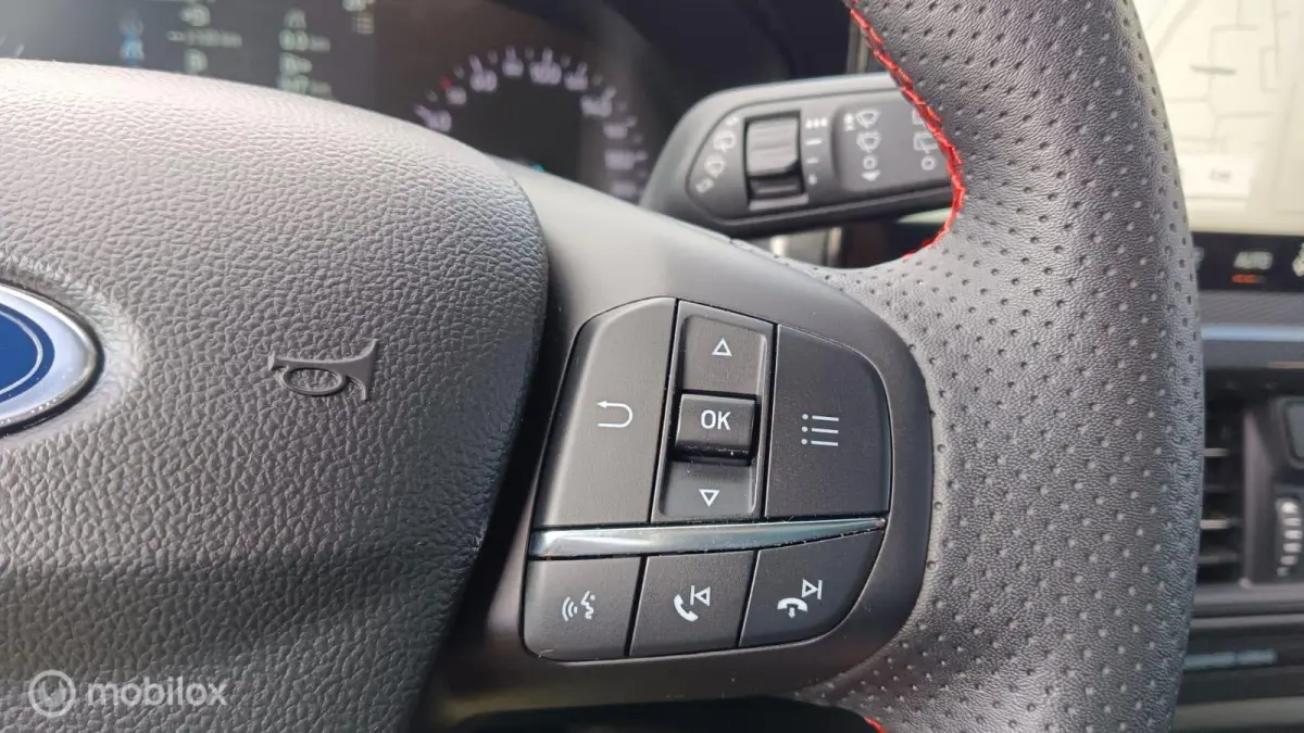 1.0 EcoBoost Hybrid ST Line