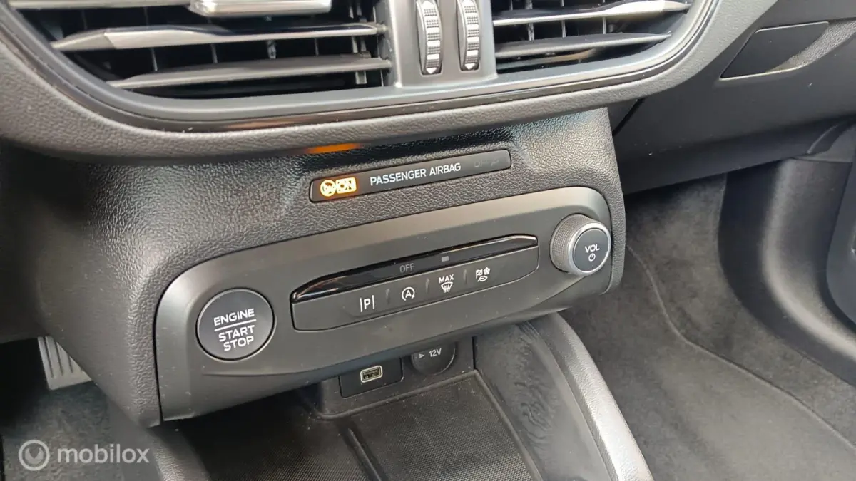 1.0 EcoBoost Hybrid ST Line