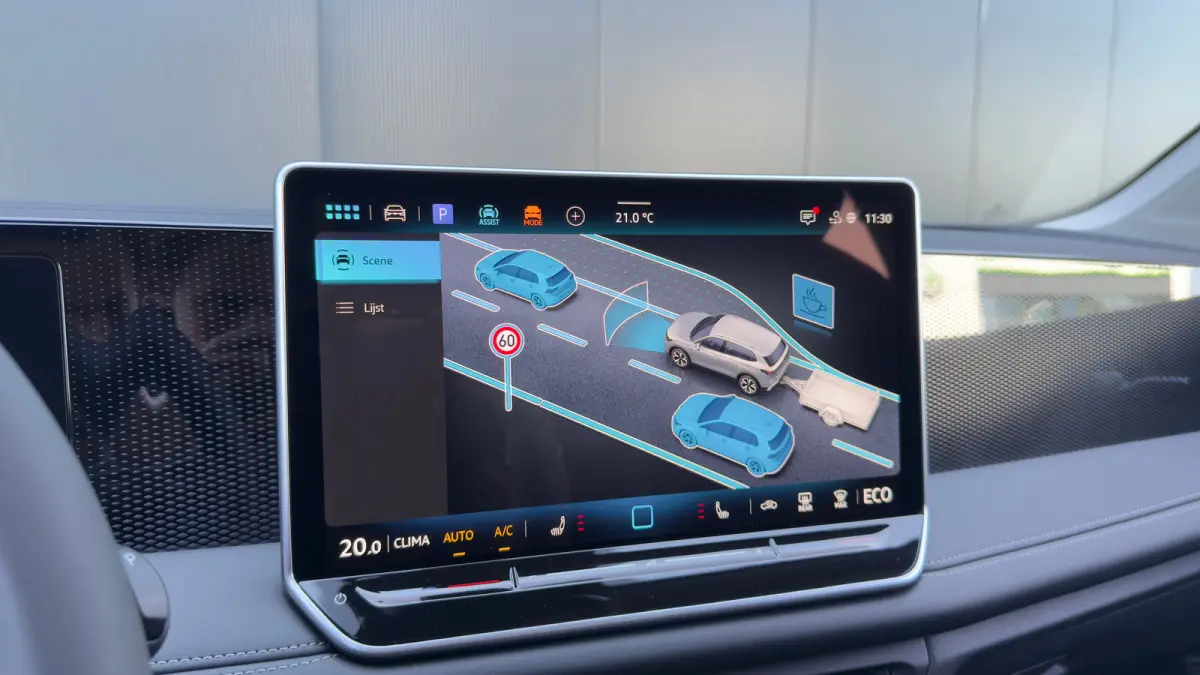 Life Edition - eHybrid | Achterklep elektrisch bedienbaar incl. Easy Open & Close | Achteruitrijcamera (Rear View) | Automatische afstandsregeling (Adaptive Cruise Control)