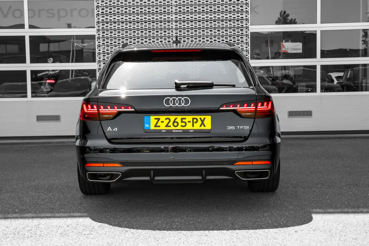 35 TFSI S edition Competition