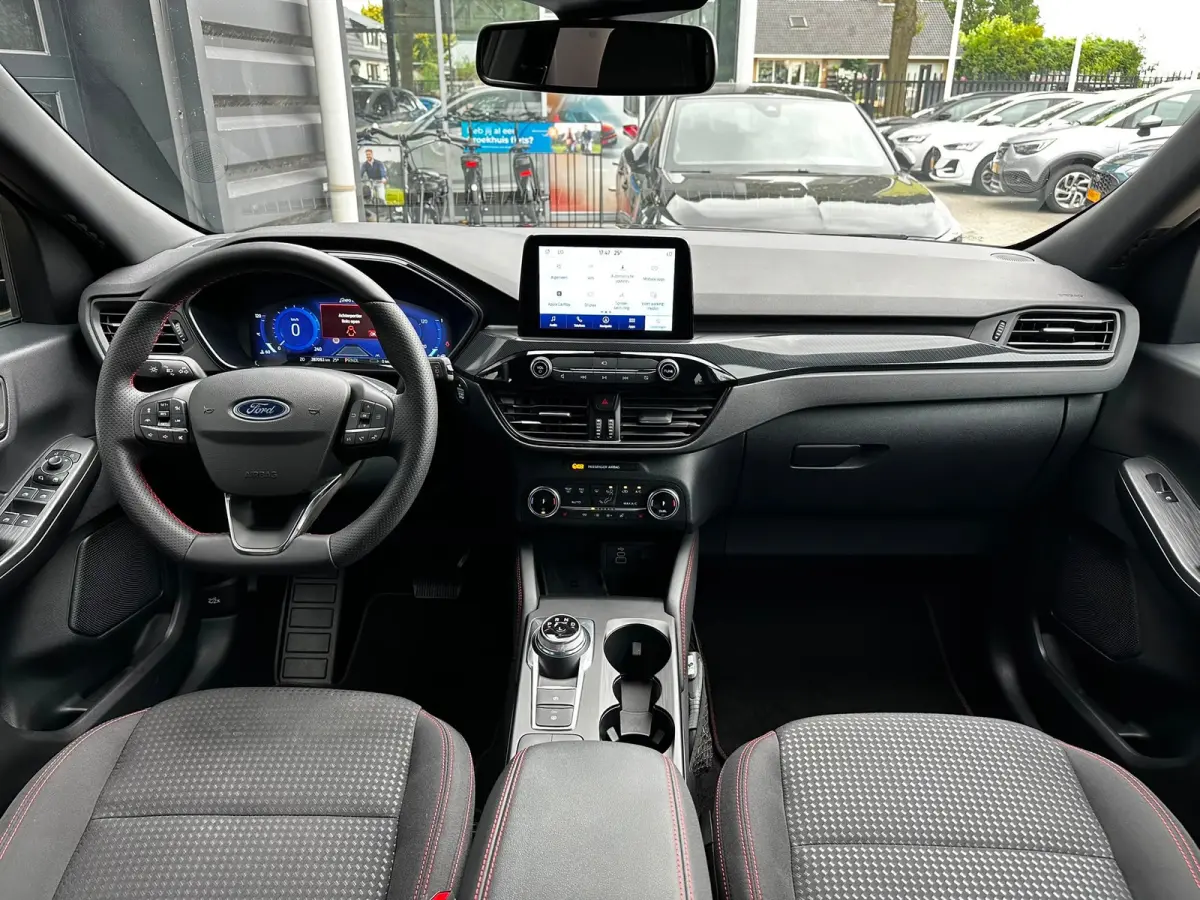 2.5 PHEV ST-Line | ELKTR WEGKLAPBARE TREKHAAK| ADAPTIEVE CRUISE CONTROL| CLIMATE CONTROL| STOEL/STUUR EN VOORRUITVERWARMING|