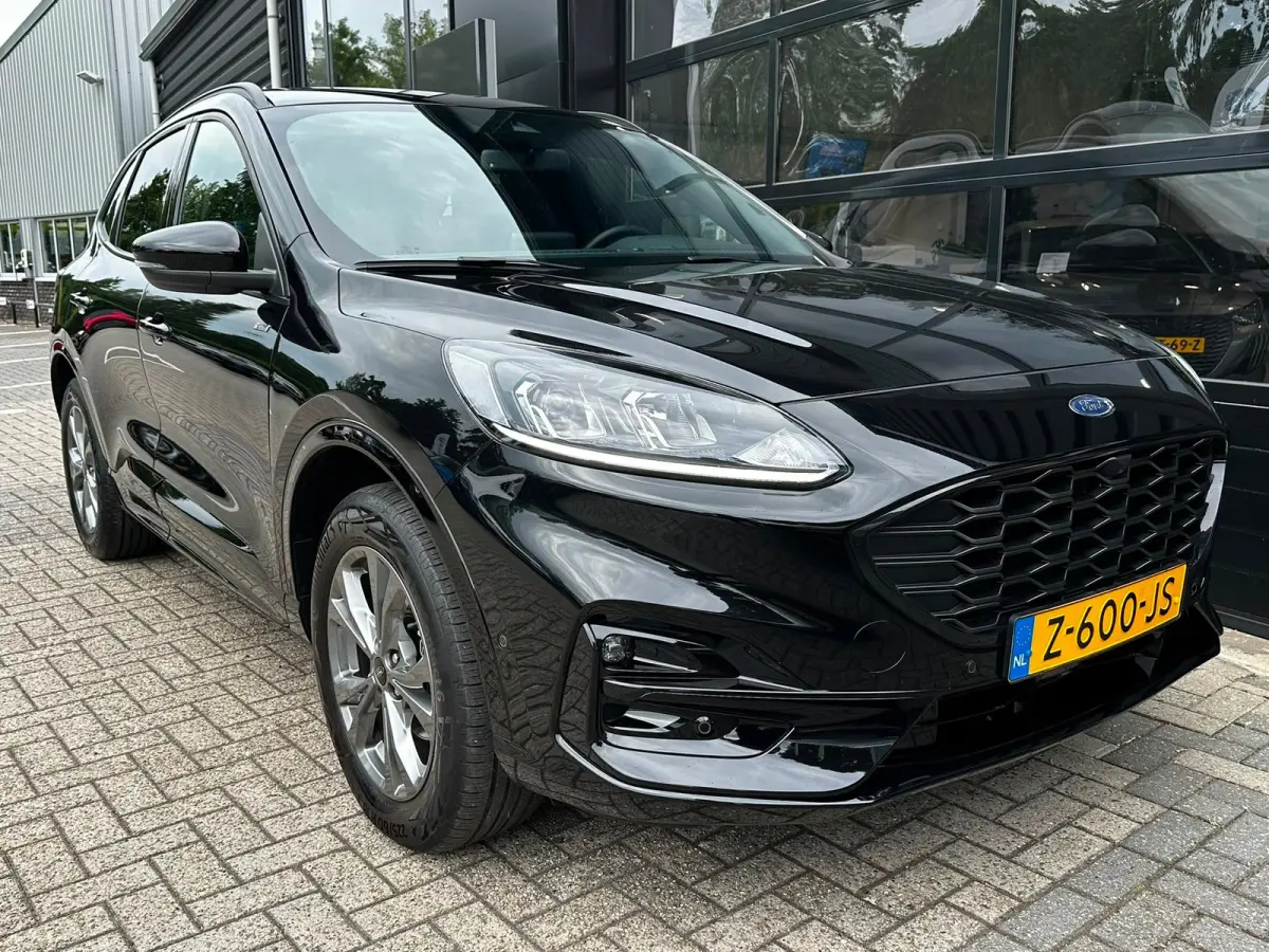 2.5 PHEV ST-Line | ELKTR WEGKLAPBARE TREKHAAK| ADAPTIEVE CRUISE CONTROL| CLIMATE CONTROL| STOEL/STUUR EN VOORRUITVERWARMING|