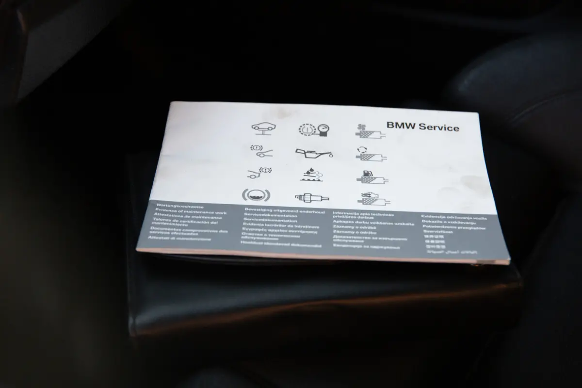 520i Executive M-Sport , Leder, PDC, 20 inch