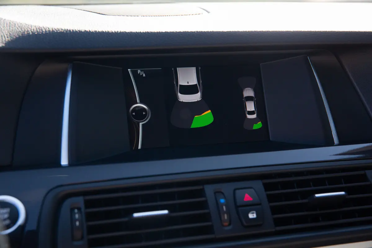 520i Executive M-Sport , Leder, PDC, 20 inch