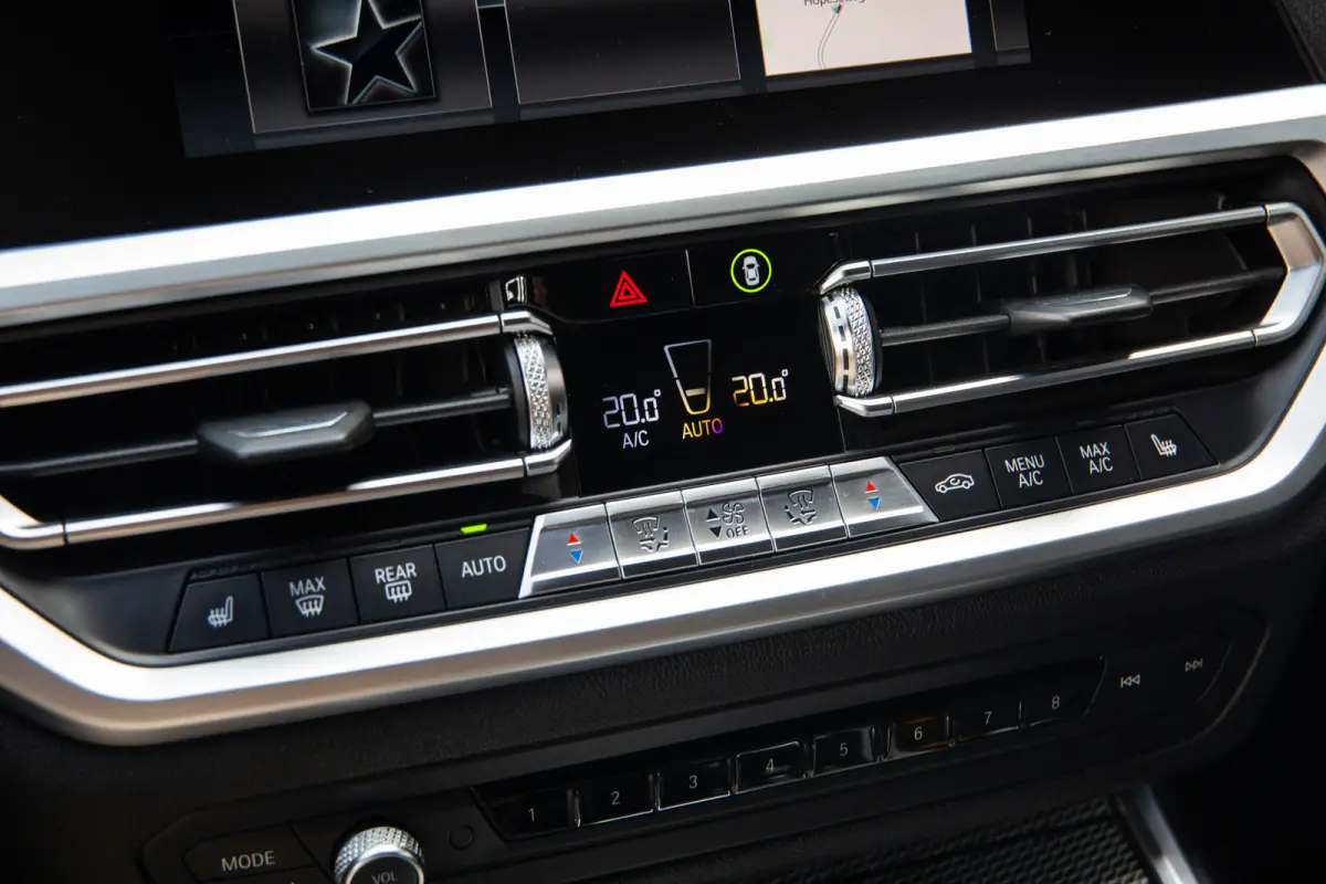 320i High Executive M-Sport Shadowline, Keyless entry, Maxton,
