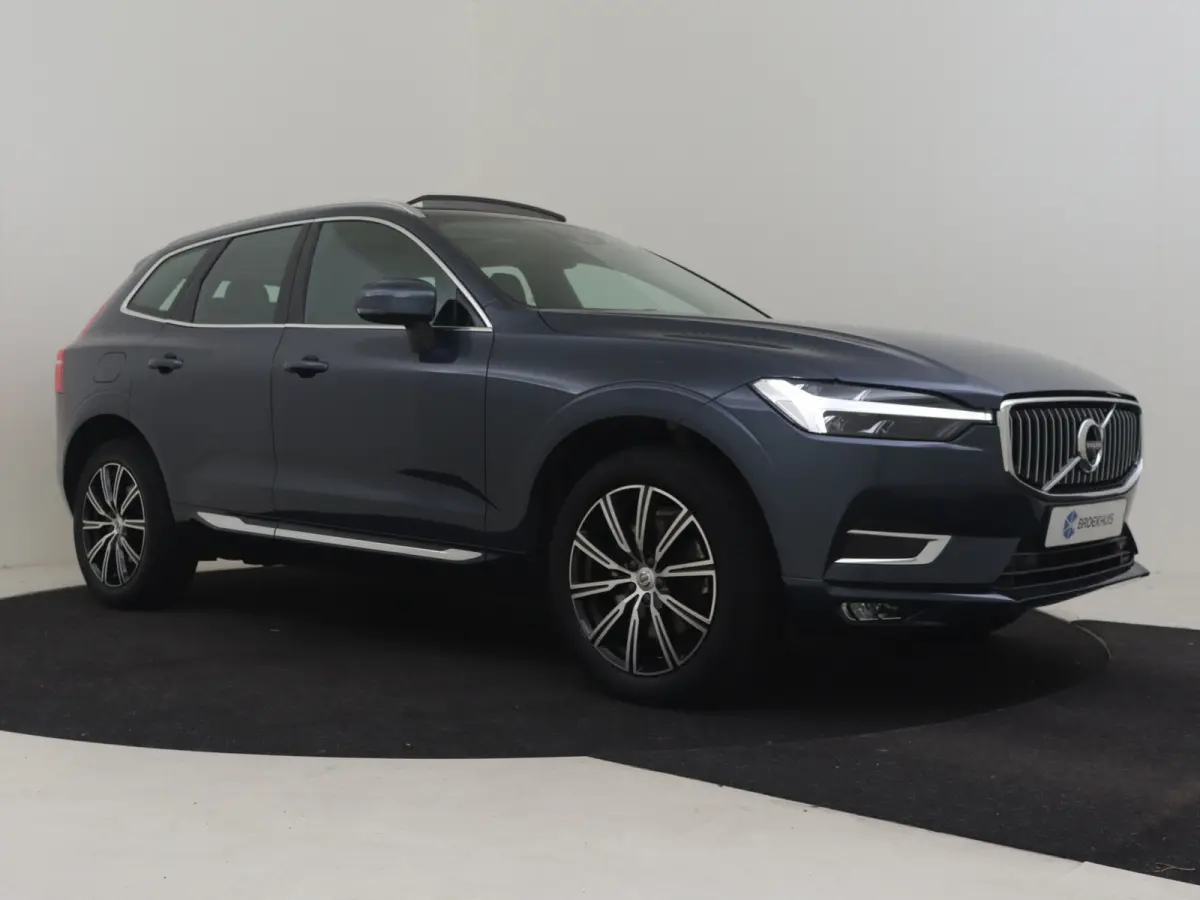 2.0 B5 Inscription 250pk AUTO | Panoramadak | Lederen bekleding | Harman Kardon audio | Stoelverwarming voor en achter | Adaptive cruise | Elektrische achterklep | 19" LMV