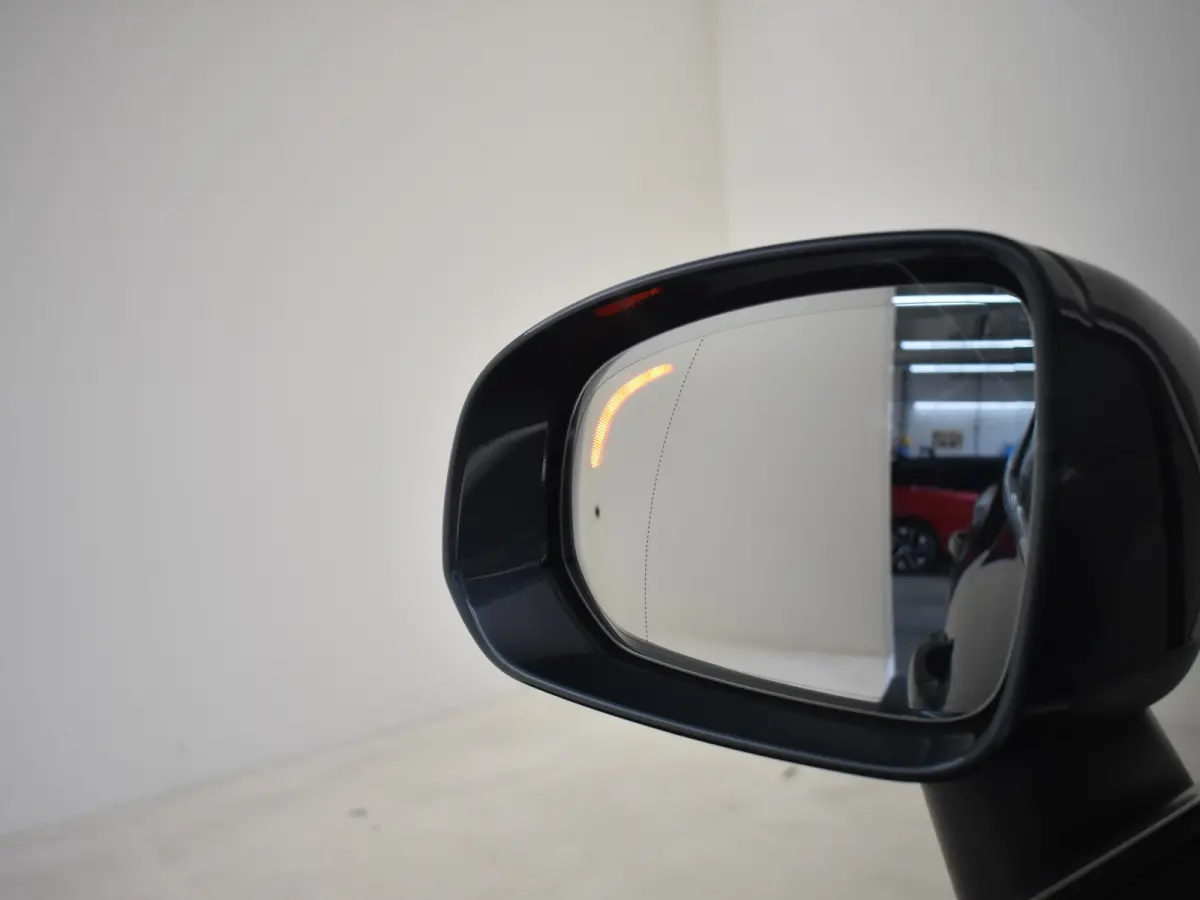 2.0 B5 Inscription 250pk AUTO | Panoramadak | Lederen bekleding | Harman Kardon audio | Stoelverwarming voor en achter | Adaptive cruise | Elektrische achterklep | 19" LMV