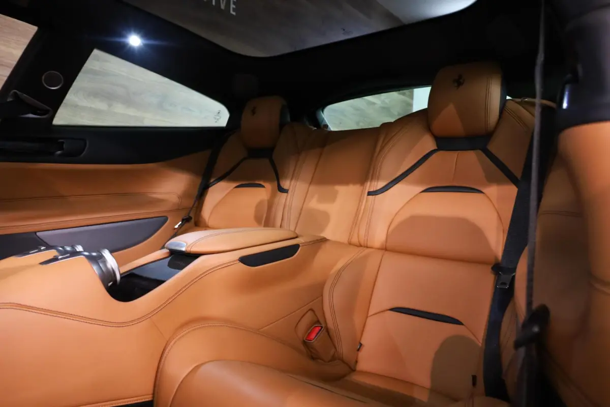 Lusso V12 HELE|Novitec|Pass Display|Pano|JBL|