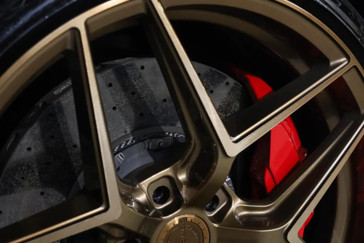 Lusso V12 HELE|Novitec|Pass Display|Pano|JBL|