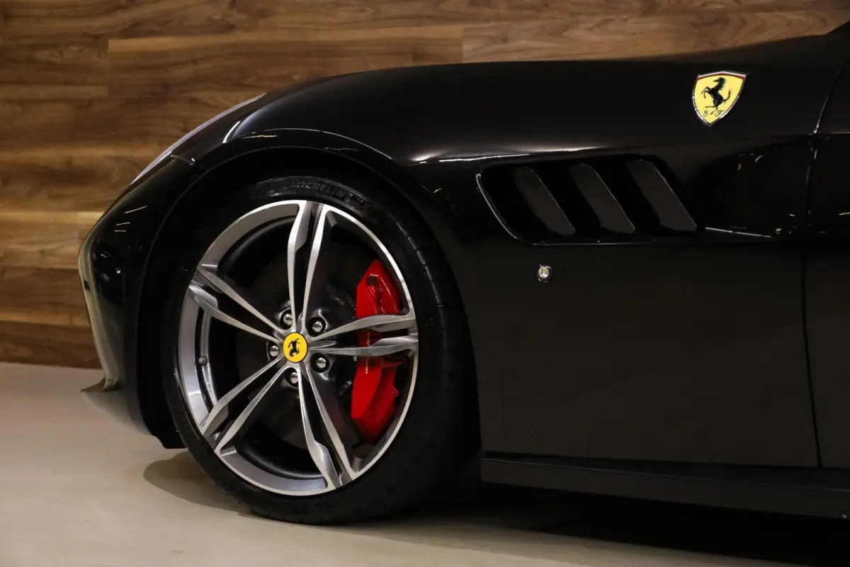 Lusso V12 HELE|Novitec|Pass Display|Pano|JBL|