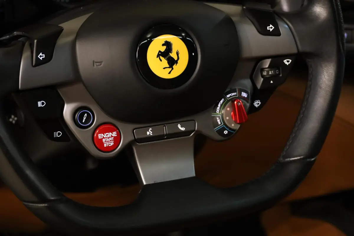 Lusso V12 HELE|Novitec|Pass Display|Pano|JBL|