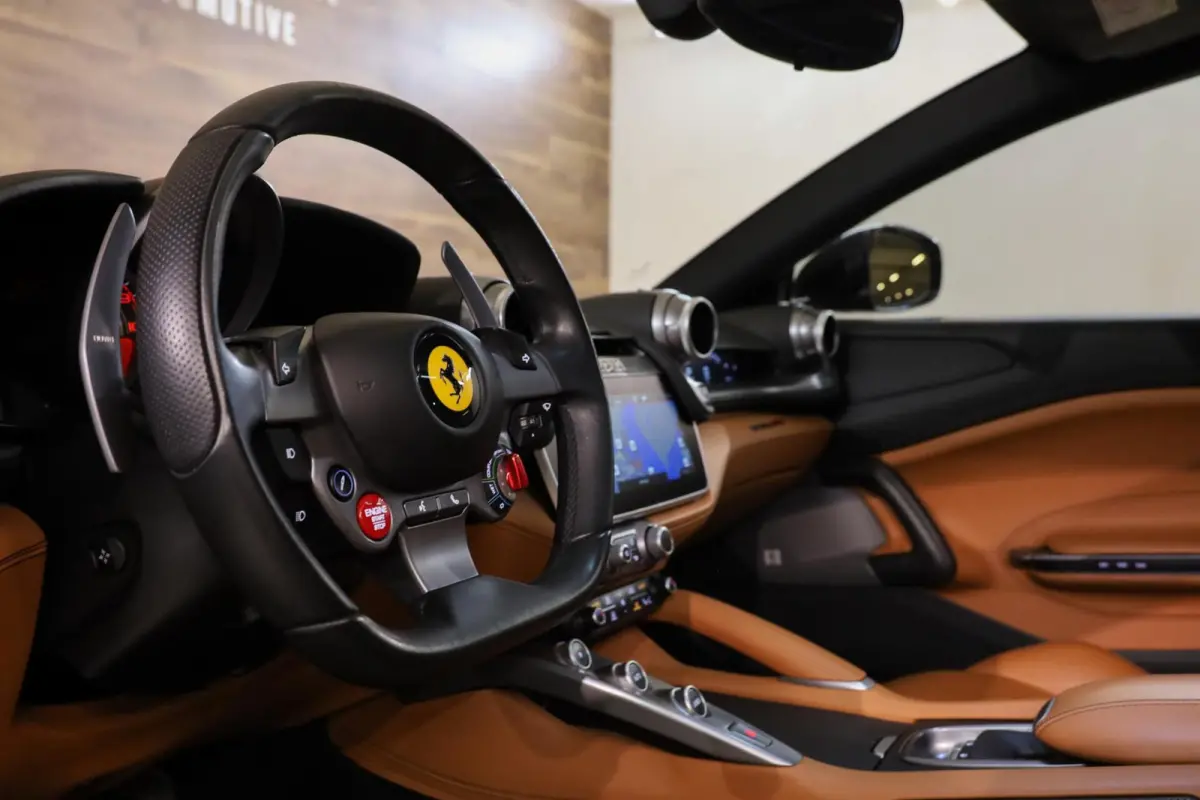 Lusso V12 HELE|Novitec|Pass Display|Pano|JBL|
