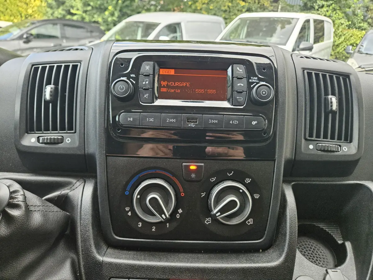 2.2D 165 Zwaar L4H2 3.5t Mooie/Nette Bus! 165PK! Airco! Cruise Control! 3-Zitplaatsen!