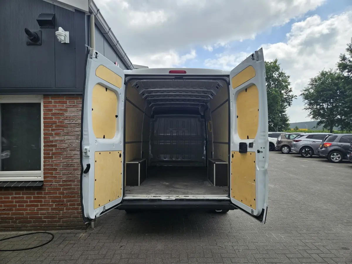 2.2D 165 Zwaar L4H2 3.5t Mooie/Nette Bus! 165PK! Airco! Cruise Control! 3-Zitplaatsen!