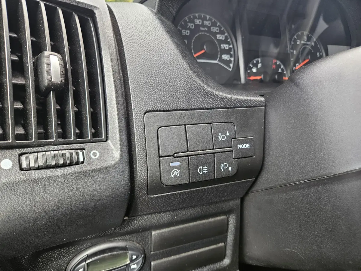 2.2D 165 Zwaar L4H2 3.5t Mooie/Nette Bus! 165PK! Airco! Cruise Control! 3-Zitplaatsen!