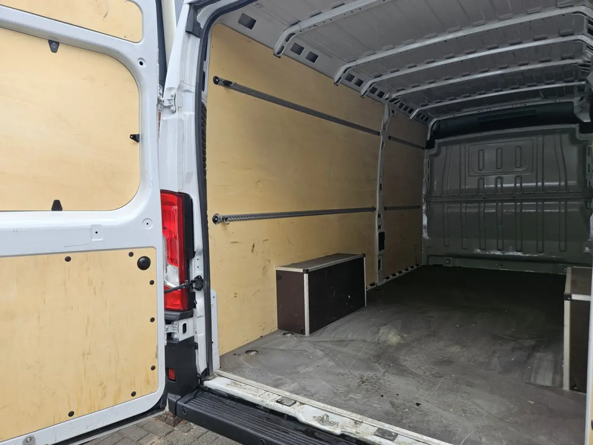 2.2D 165 Zwaar L4H2 3.5t Mooie/Nette Bus! 165PK! Airco! Cruise Control! 3-Zitplaatsen!