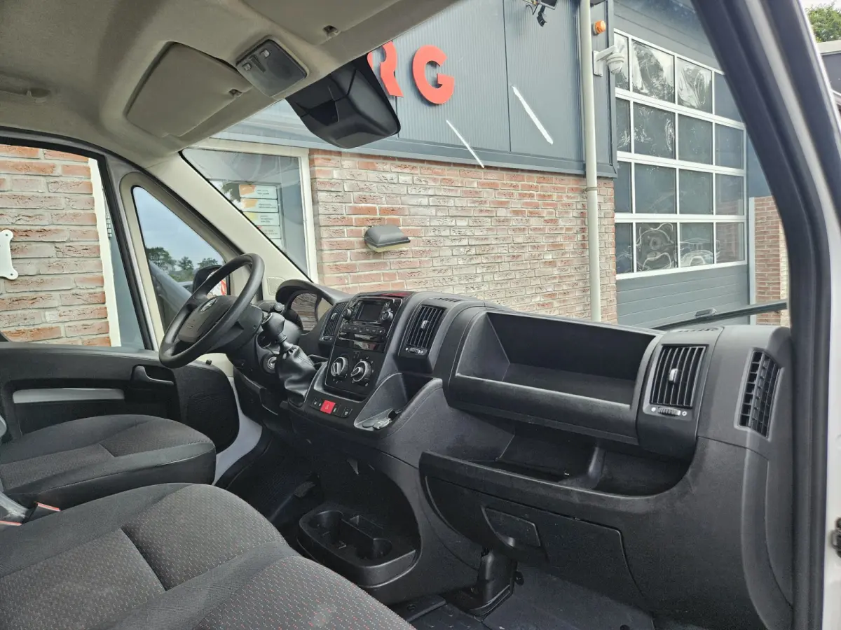 2.2D 165 Zwaar L4H2 3.5t Mooie/Nette Bus! 165PK! Airco! Cruise Control! 3-Zitplaatsen!