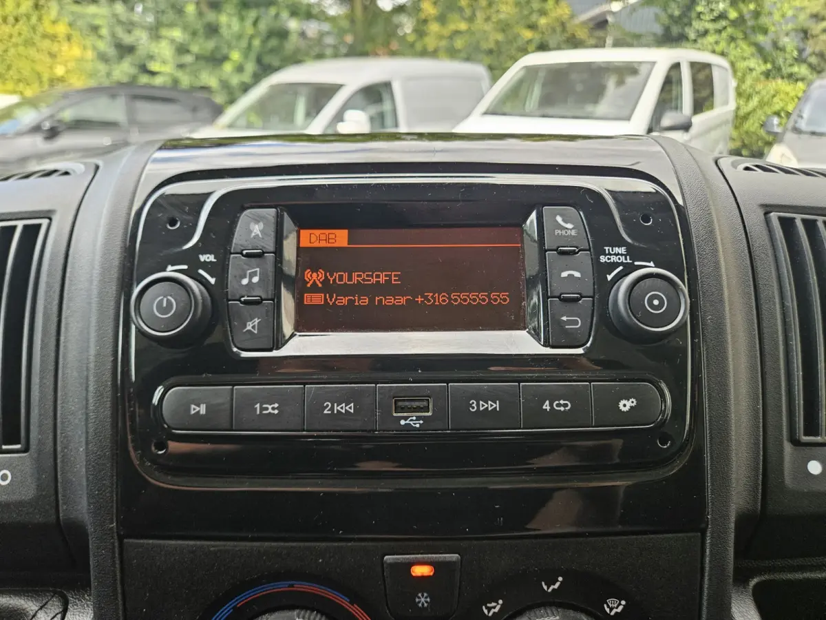 2.2D 165 Zwaar L4H2 3.5t Mooie/Nette Bus! 165PK! Airco! Cruise Control! 3-Zitplaatsen!