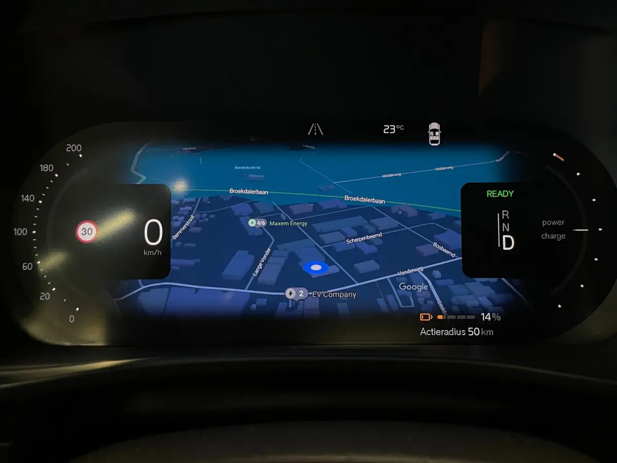 P8 AWD R-Design|90%SOH|ACC|PANO|360+V+A-CAMERA|CARPLAY|ANDROID|STOEL+STUURVERW|ELEK.KLEP|NL|NAP|INCL.BTW|1 EIG