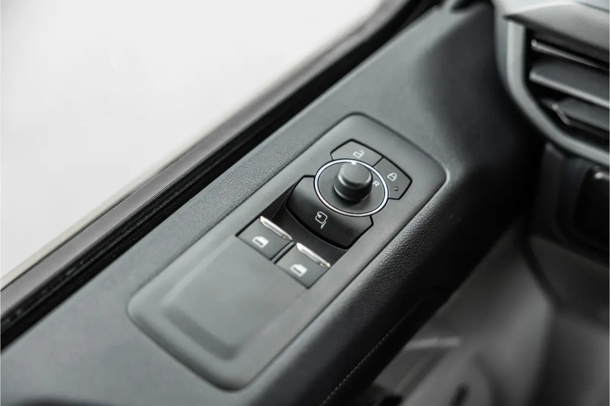 340 L2H1 Sport 71 kWh | Driving Assistant | 360 Camera | DSS LED | B&O | L+R Schuifdeur | CarPlay | Navigatie | 3-Zitter | Elek stoelen