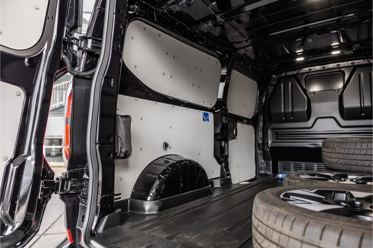 340 L2H1 Sport 71 kWh | Driving Assistant | 360 Camera | DSS LED | B&O | L+R Schuifdeur | CarPlay | Navigatie | 3-Zitter | Elek stoelen