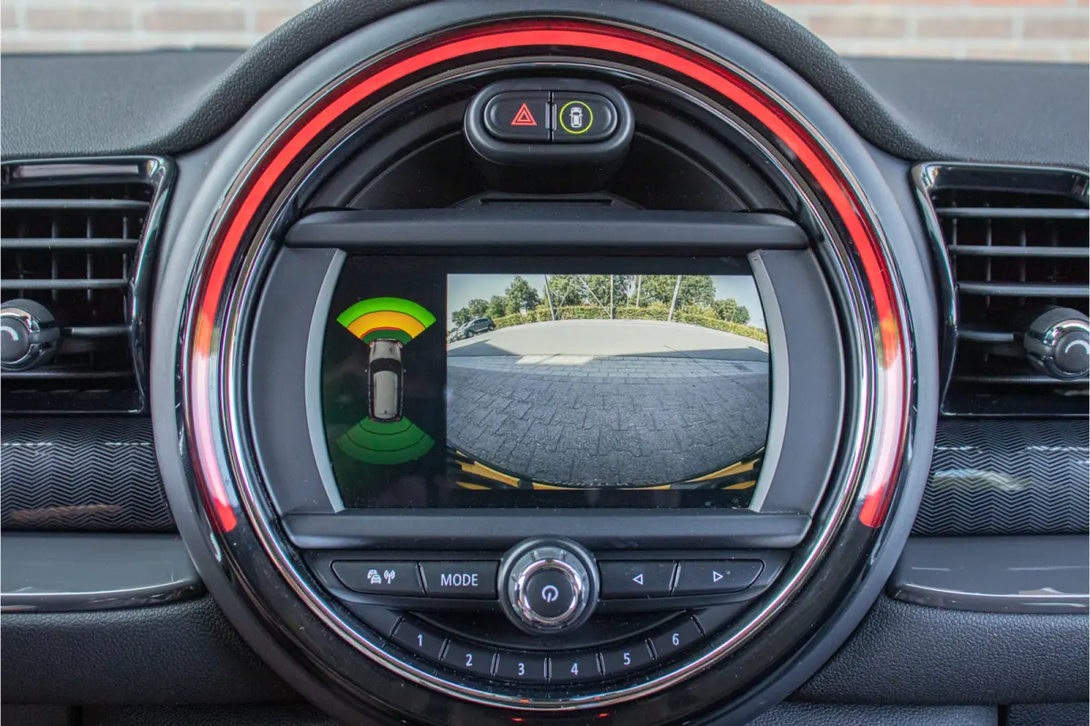 1.5 Automaat One Pepper, Stoelverwarming, Camera, Full LED, Park Assist, Keyless, Bluetooth, Climate control.