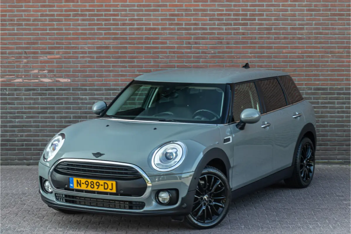 1.5 Automaat One Pepper, Stoelverwarming, Camera, Full LED, Park Assist, Keyless, Bluetooth, Climate control.