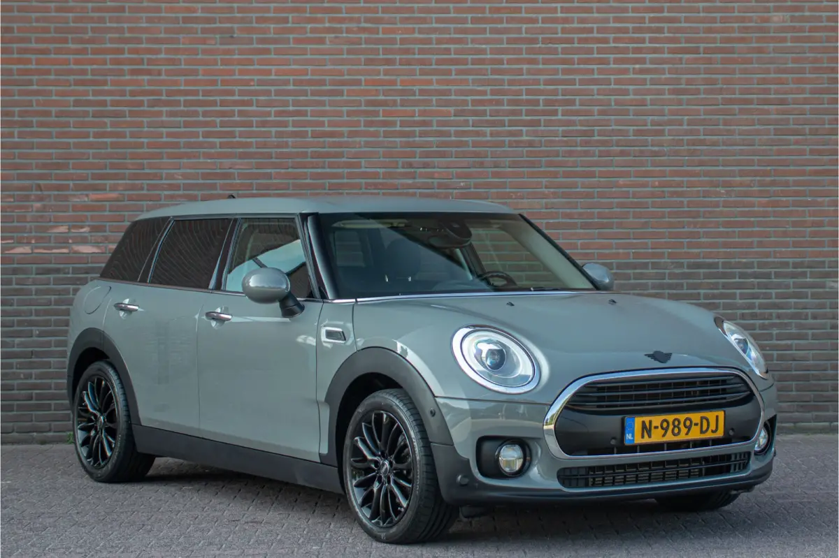 1.5 Automaat One Pepper, Stoelverwarming, Camera, Full LED, Park Assist, Keyless, Bluetooth, Climate control.