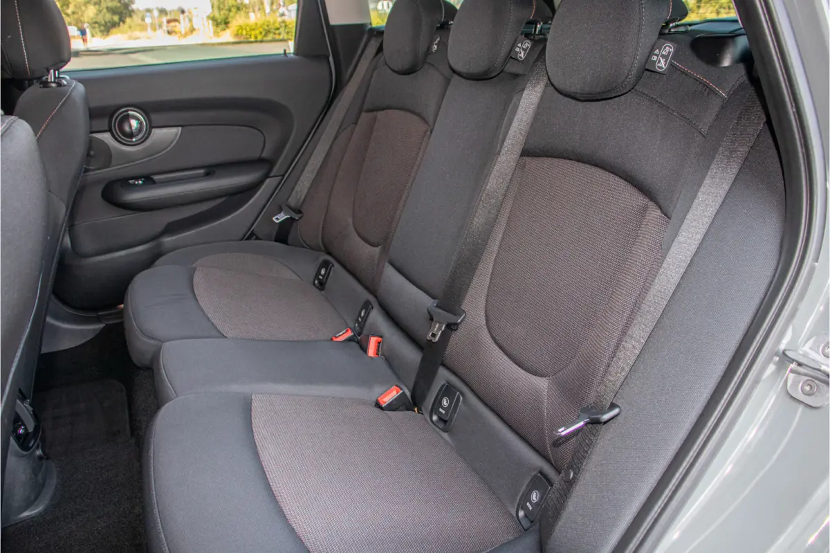 1.5 Automaat One Pepper, Stoelverwarming, Camera, Full LED, Park Assist, Keyless, Bluetooth, Climate control.