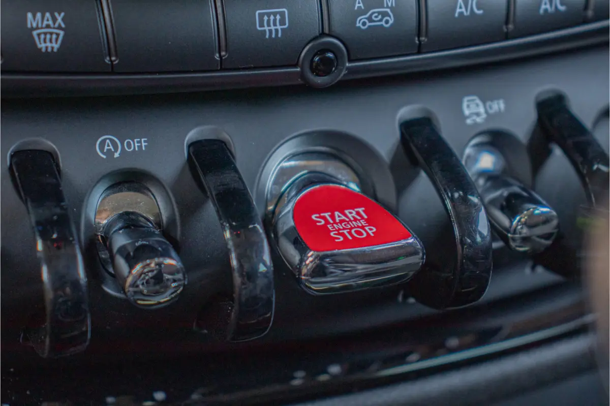 1.5 Automaat One Pepper, Stoelverwarming, Camera, Full LED, Park Assist, Keyless, Bluetooth, Climate control.