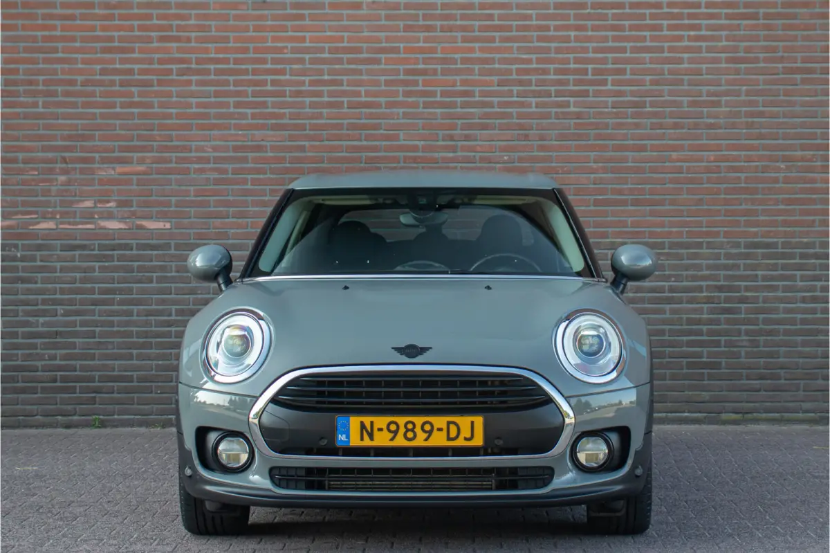 1.5 Automaat One Pepper, Stoelverwarming, Camera, Full LED, Park Assist, Keyless, Bluetooth, Climate control.