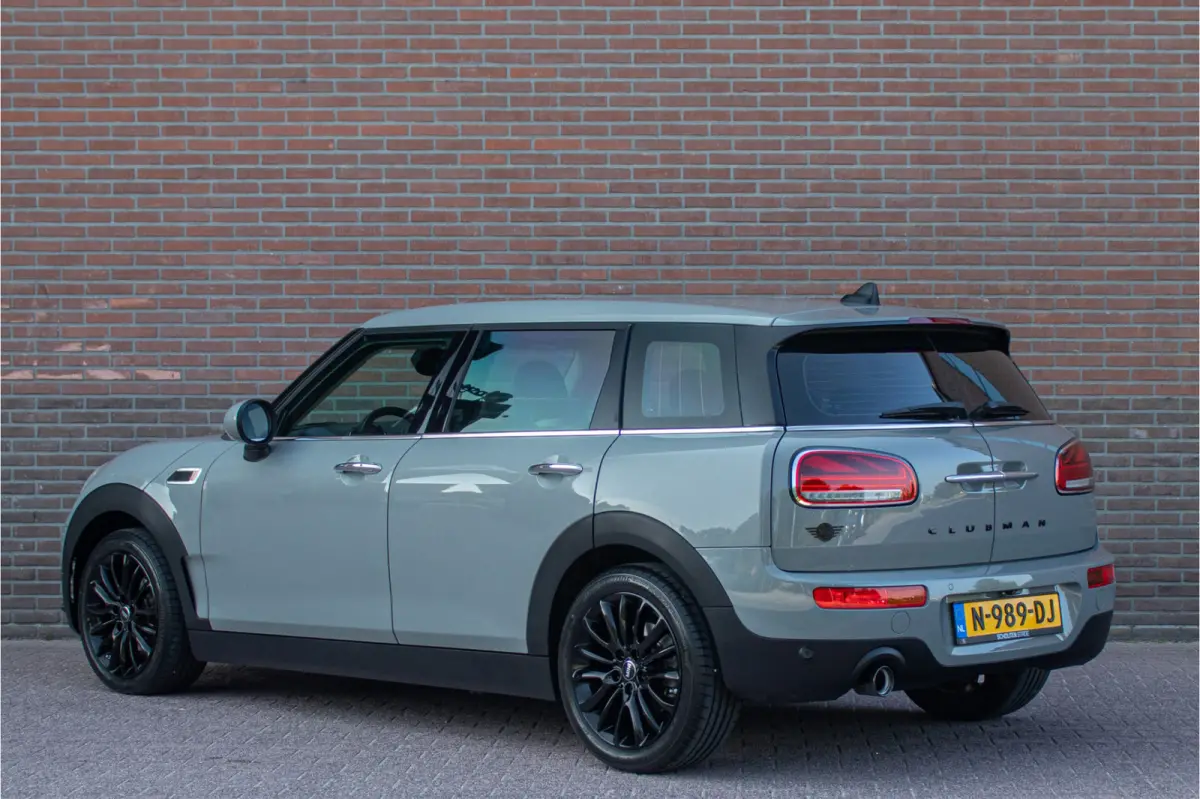 1.5 Automaat One Pepper, Stoelverwarming, Camera, Full LED, Park Assist, Keyless, Bluetooth, Climate control.
