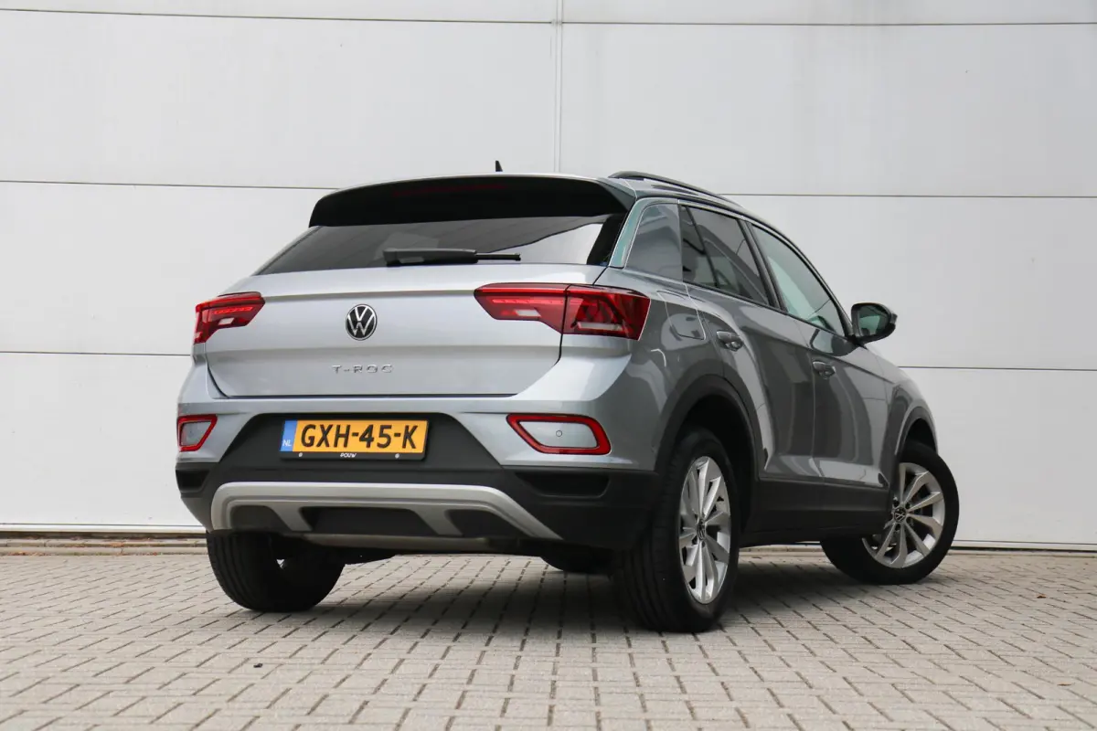 1.0 TSI 115pk Oranje Edition | App Connect | Achteruitrijcamera | Clima