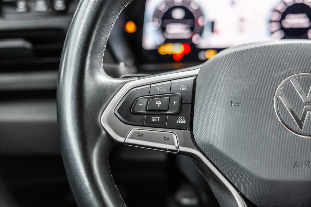 Maxi 2.0 TDI DSG | ACC | Camera | Trekhaak | L+R Schuifdeur | CarPlay | Dodehoek detectie | Stoelverwarming | LED | Trekhaak | Lederen bekleding | Sidebars | Betimmering | 18'' Sport velgen 