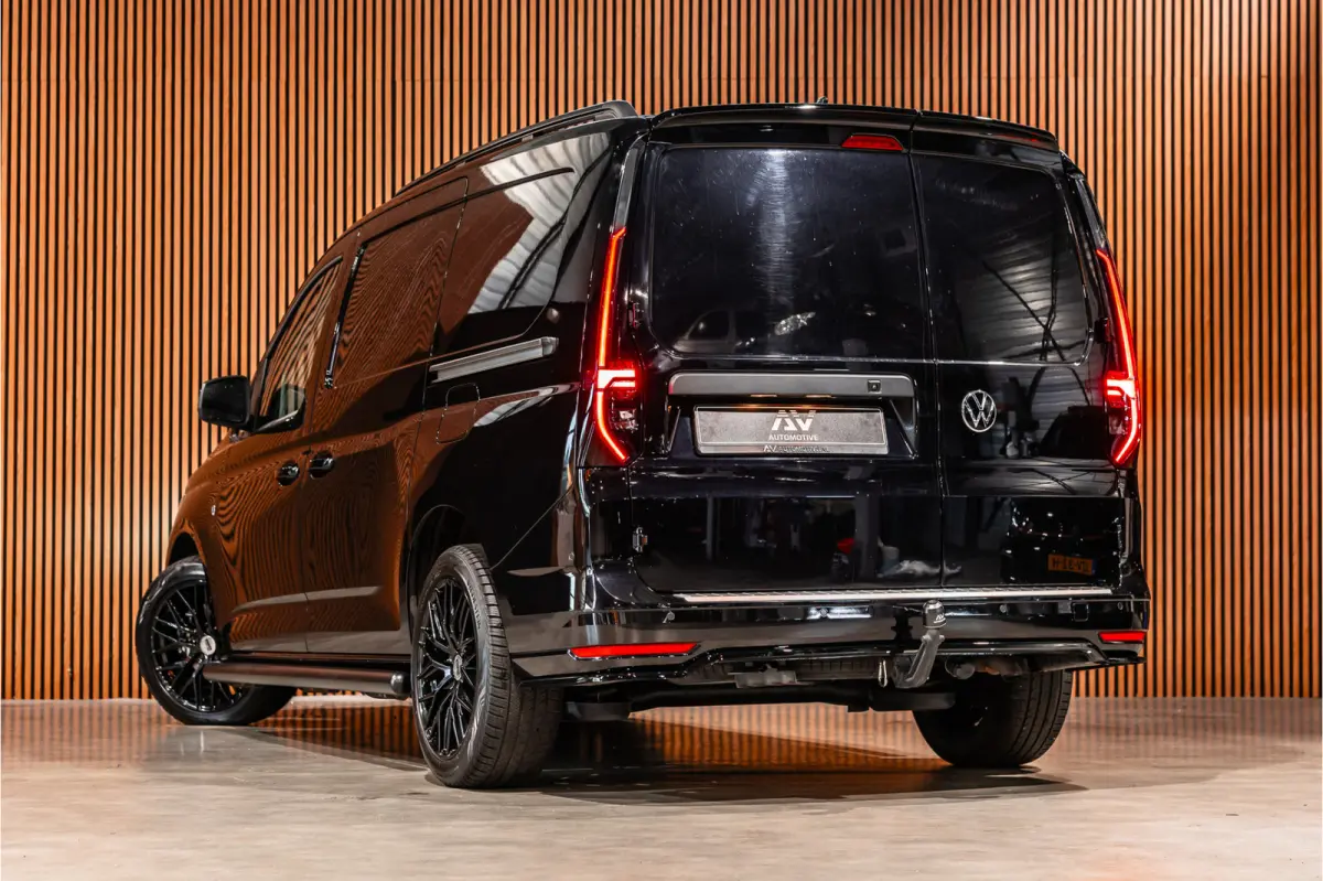 Maxi 2.0 TDI DSG | ACC | Camera | Trekhaak | L+R Schuifdeur | CarPlay | Dodehoek detectie | Stoelverwarming | LED | Trekhaak | Lederen bekleding | Sidebars | Betimmering | 18'' Sport velgen 