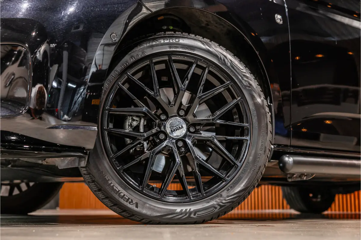 Maxi 2.0 TDI DSG | ACC | Camera | Trekhaak | L+R Schuifdeur | CarPlay | Dodehoek detectie | Stoelverwarming | LED | Trekhaak | Lederen bekleding | Sidebars | Betimmering | 18'' Sport velgen 