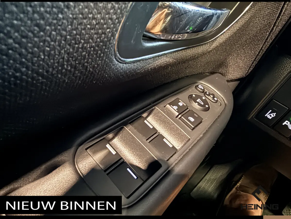 1.5 i-VTEC Executive. Automaat. Pano. Camera. Nav. Trekhaak. Van eerste eigenaar met NAP.