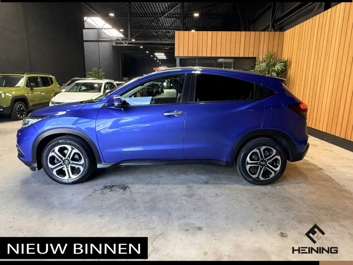 1.5 i-VTEC Executive. Automaat. Pano. Camera. Nav. Trekhaak. Van eerste eigenaar met NAP.