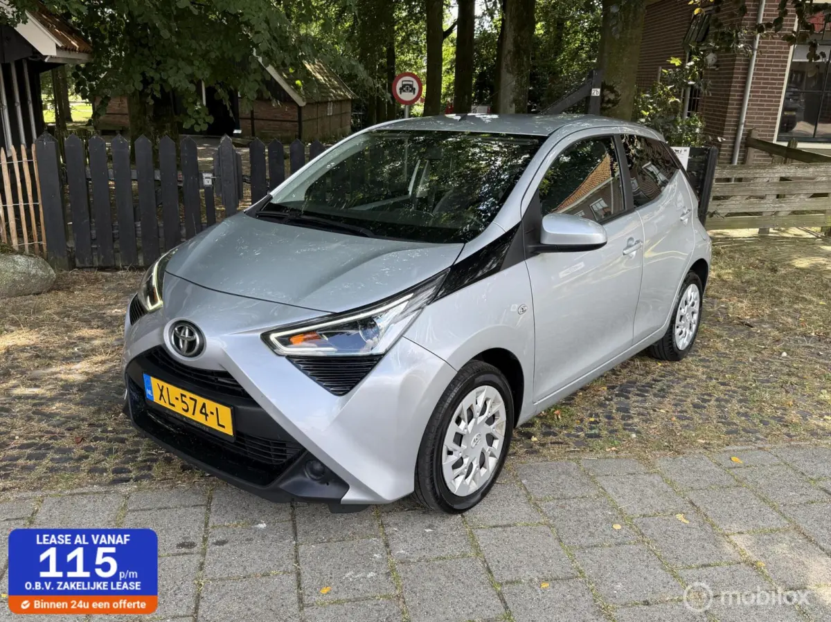 1.0 VVT-i x-cite 1e Eigenaar Dealer Onderhouden!