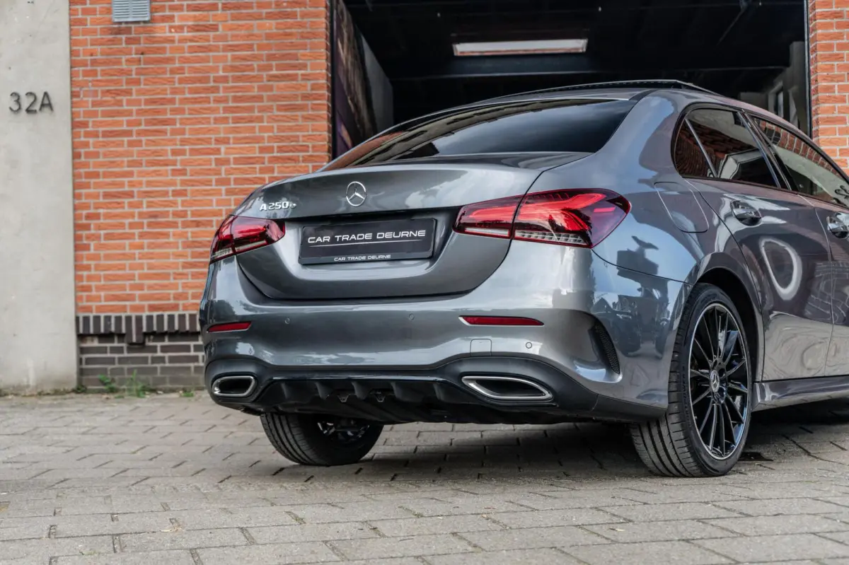 250 e AMG Pano / Memory / Burmester