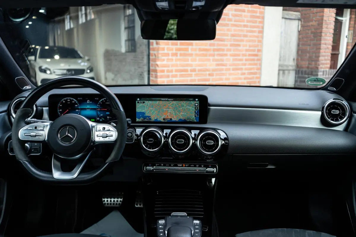 250 e AMG Pano / Memory / Burmester