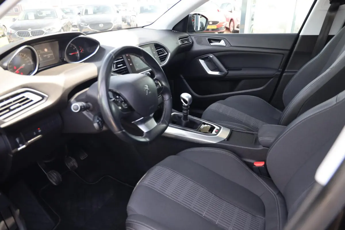 1.2 PureTech Blue Lease Premium|Cruise control|Navi|Panoramadak|