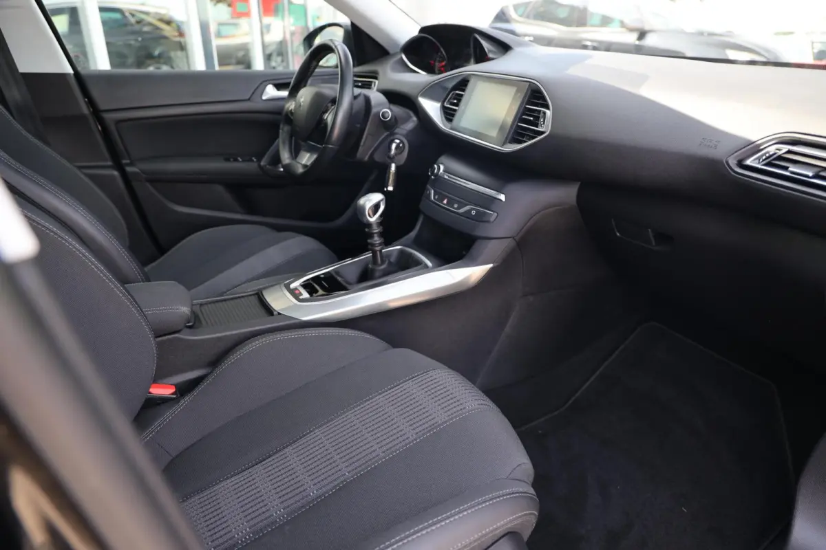 1.2 PureTech Blue Lease Premium|Cruise control|Navi|Panoramadak|