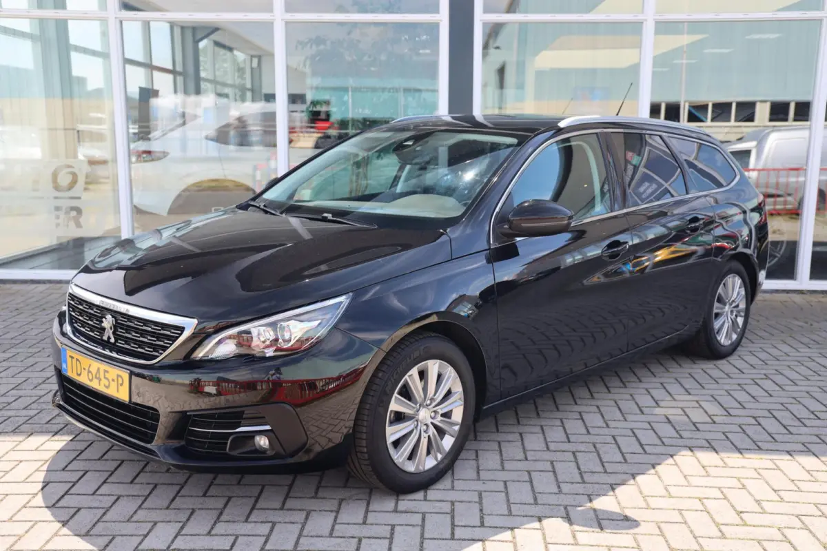 1.2 PureTech Blue Lease Premium|Cruise control|Navi|Panoramadak|