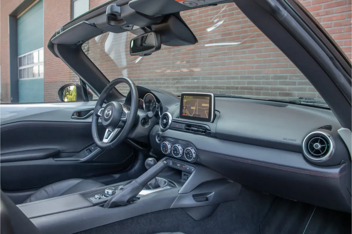 1.5 SkyActiv-G GT-M, 1e eigenaar, 71.000km NAP, Carplay, Leder, Navigatie, Keyless, PDC, Stoelverwarming, DAB+.